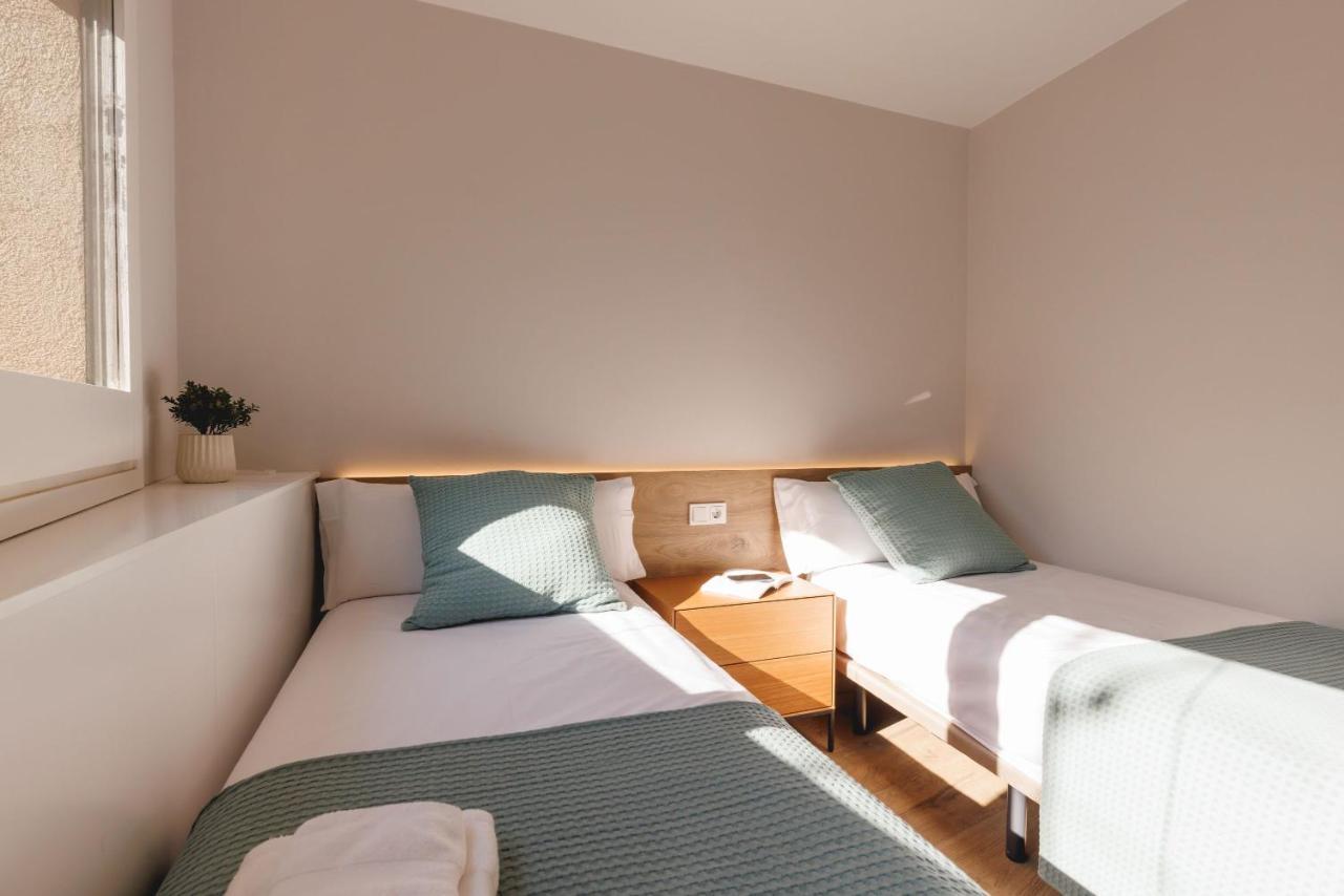 Bravissimo Cort Reial Duplex, Spacious With 3 Bedrooms Gerona Exterior foto